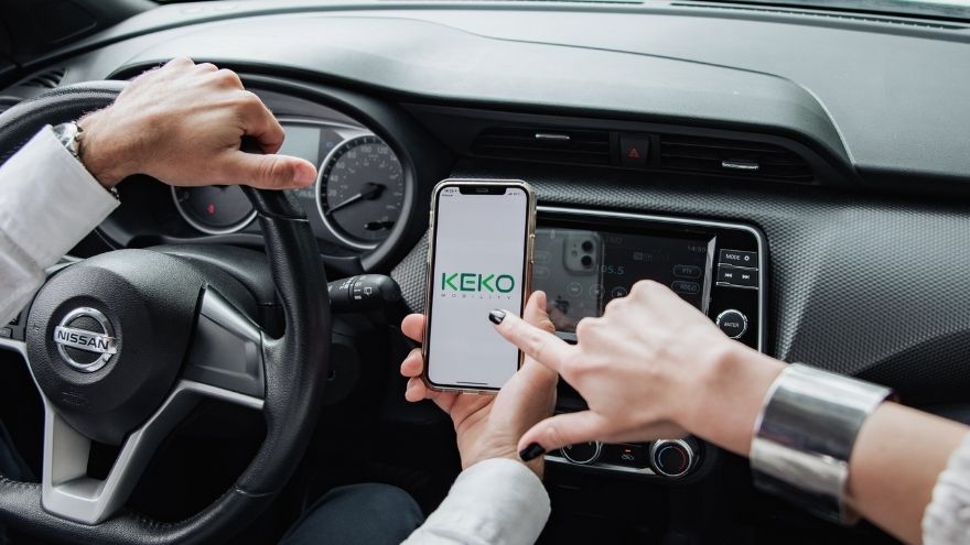 Keko te permite realizar toda la operación desde la app. Cuenta con más de 120 sitios de retiro y entrega en el país