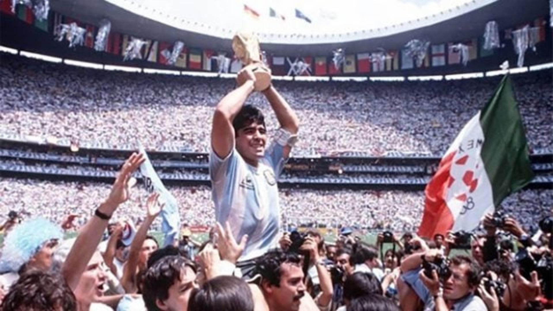 Los NFT oficiales de Maradona saldrán a la venta y parte de lo recaudado será con fines benéficos para entidades de la ciudad de Fiorito, en Lanús, donde vivió el día 10 durante su niñez y adolescencia