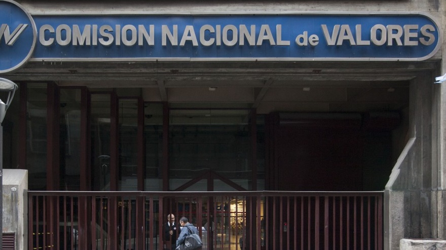 La CNV tendrá facultades sobre las bolsas similares a las que aplica a las casas de bolsa