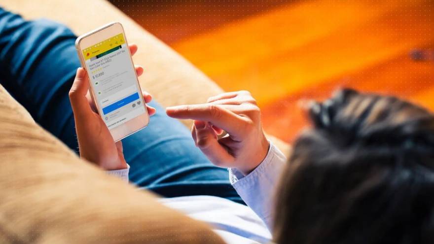 Desde el área de carreras de su página web podés anotarte para trabajar en Mercado Libre