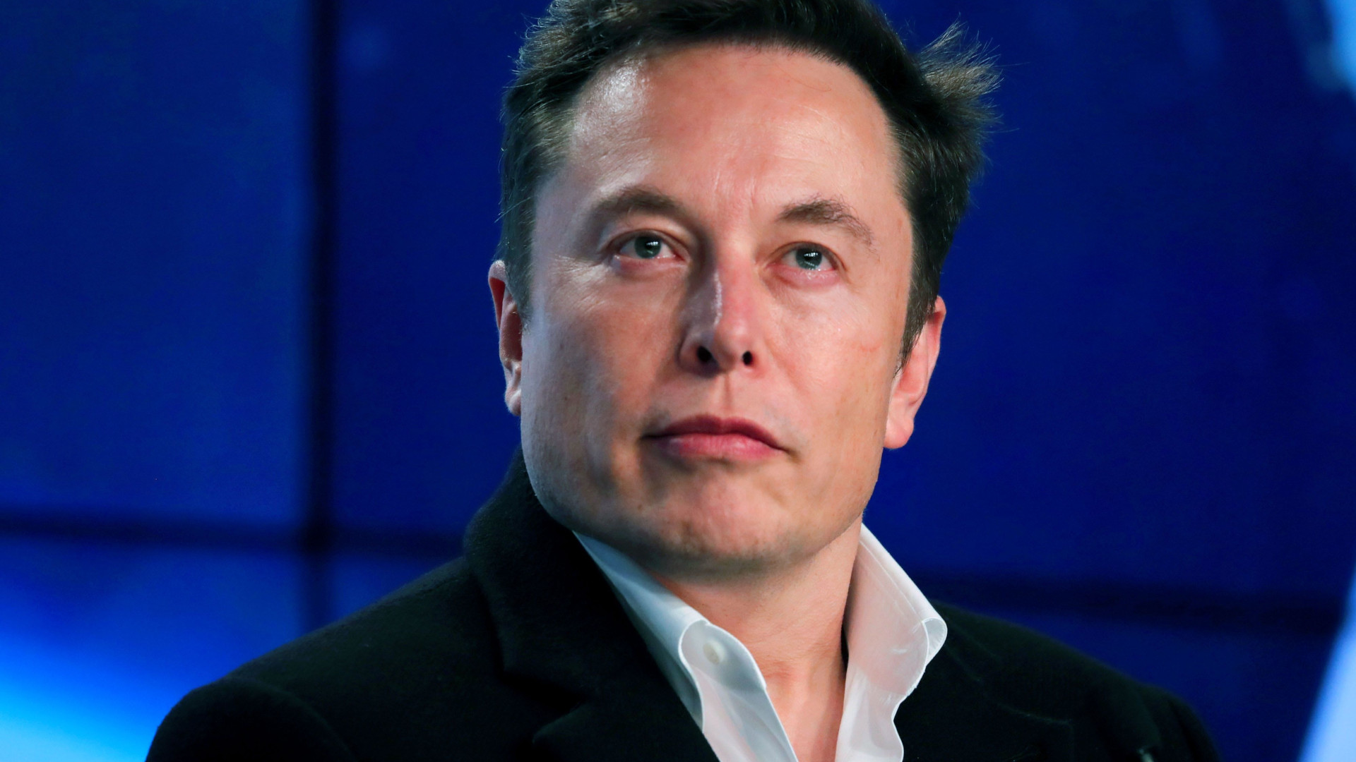 Elon Musk lanza x.AI