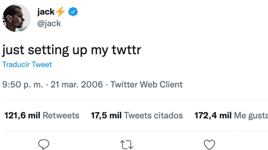 El primer tuit