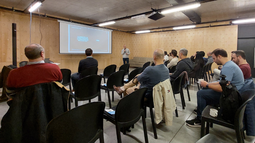Capacitación de Bitso y la ONG Bitcoin Argentina en jornada 2 (presencial)