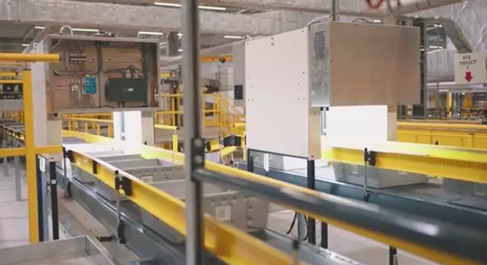Amazon quiere reducir el teletrabajo y notifica a empleados para que regresen a la oficina