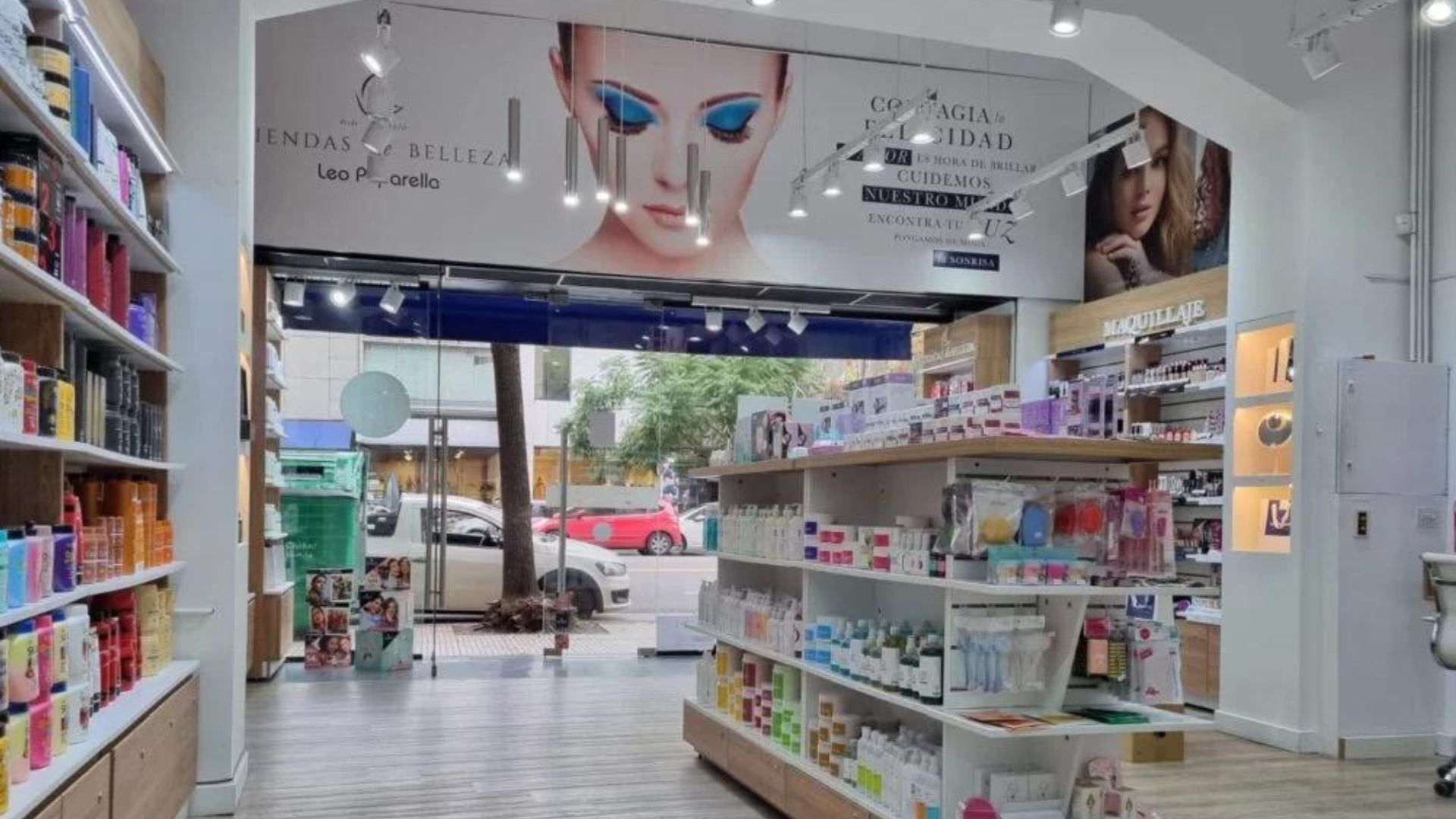 Las tiendas de belleza están en una industria en crecimiento