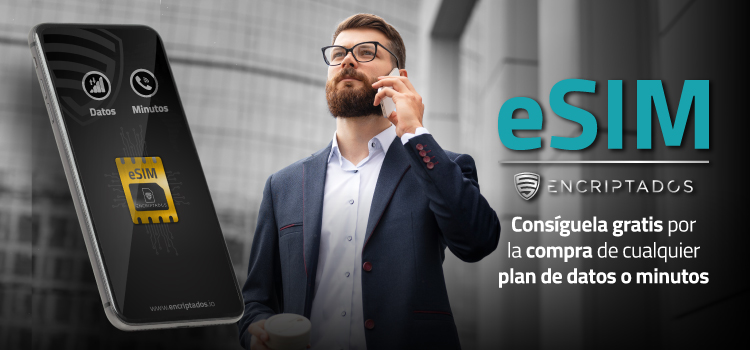 Un hombre de traje y sin corbata hablando por un teléfono móvil junto a la imagen de un móvil con la eSIM cifrada.