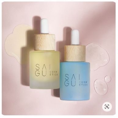 Pin de Saigu Cosmetics en el que la marca queda patente gracias al packaging del producto mostrado, siendo protagonista pero integrado